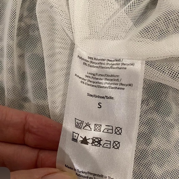 Baum Und Pferdgarten Judith Smocked Floral Midi Dress Green Peasant Boho Small - Picture 10 of 11